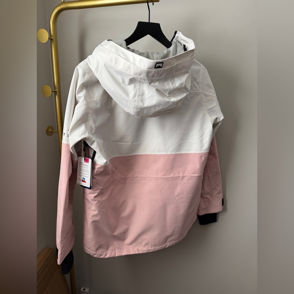MONTEC Dune W Snowboard Jacket Women Old White/Black/Soft Pink - Picture 8 of 10